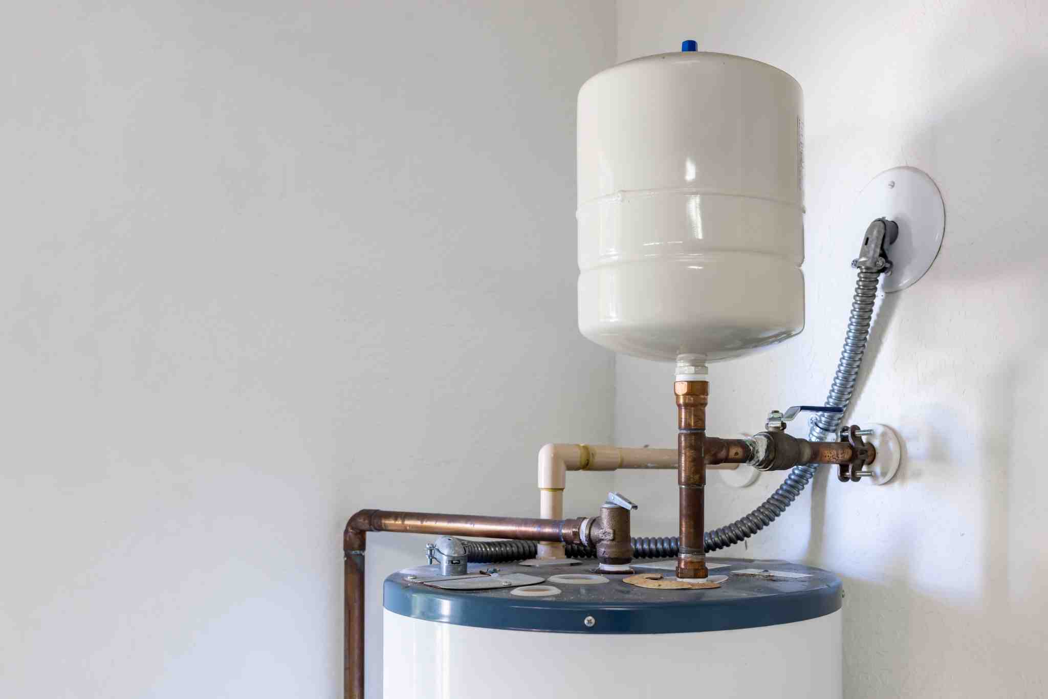 how to check water heater for carbon monoxide