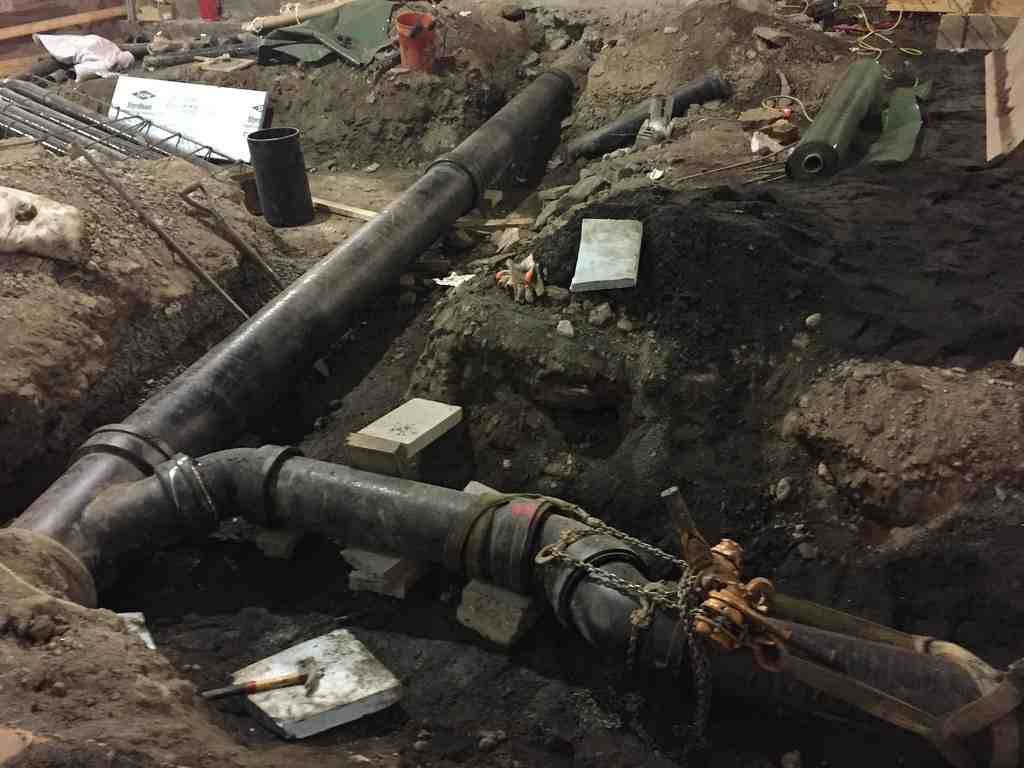 How Long Do Cast Iron Pipes Last